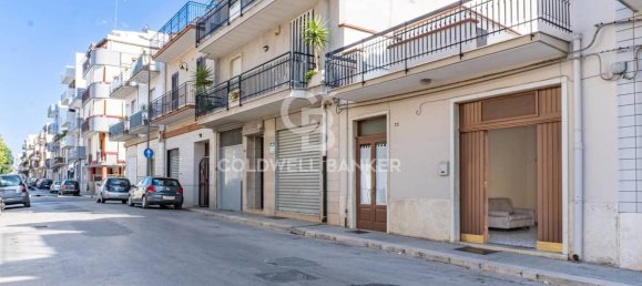 Villa de 2 dormitorios en Andria, Italy No. 300264 3