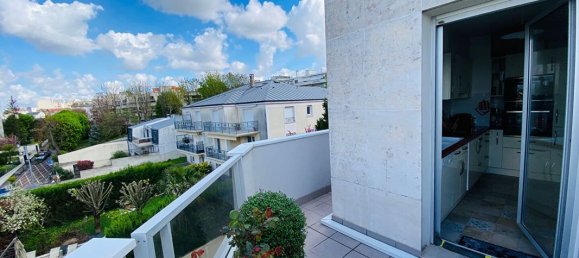2 bedrooms Apartment in Nogent-sur-Marne, France No. 182775 9