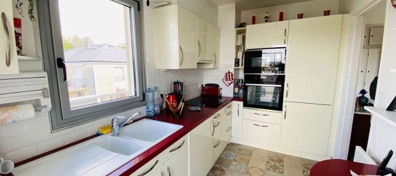 2 bedrooms Apartment in Nogent-sur-Marne, France No. 182775 10