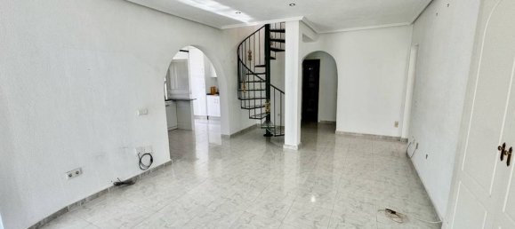 4 bedrooms Villa in Ciudad Quesada, Spain No. 177137 9