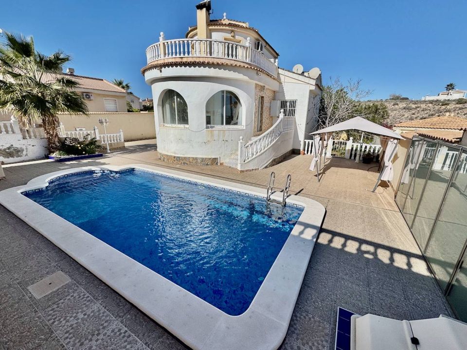 4 bedrooms Villa in Ciudad Quesada, Spain No. 177137