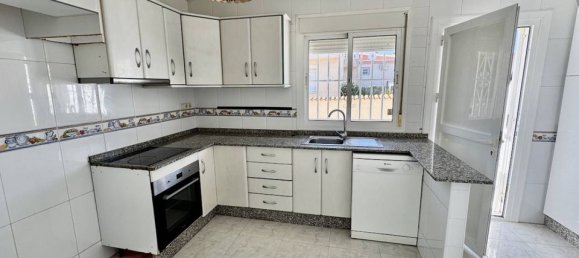 4 bedrooms Villa in Ciudad Quesada, Spain No. 177137 8