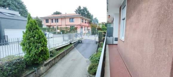 3 rooms Apartment in Gallarate, Italy No. 230211 17