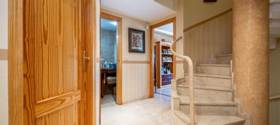 5 bedrooms House in Granada, Spain No. 172057 11