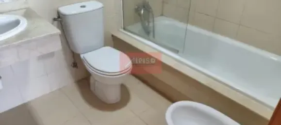 Apartamento de 3 dormitorios en Orense, Spain No. 140478 4