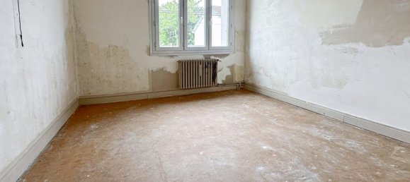 Villa de 3 dormitorios en Revin, France No. 262185 12