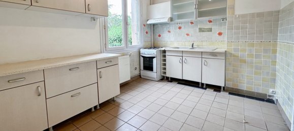 Villa de 3 dormitorios en Revin, France No. 262185 2