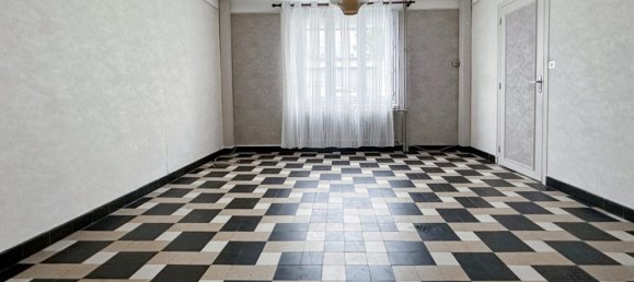 Villa de 3 dormitorios en Revin, France No. 262185 8