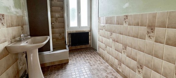 Villa de 3 dormitorios en Revin, France No. 262185 10