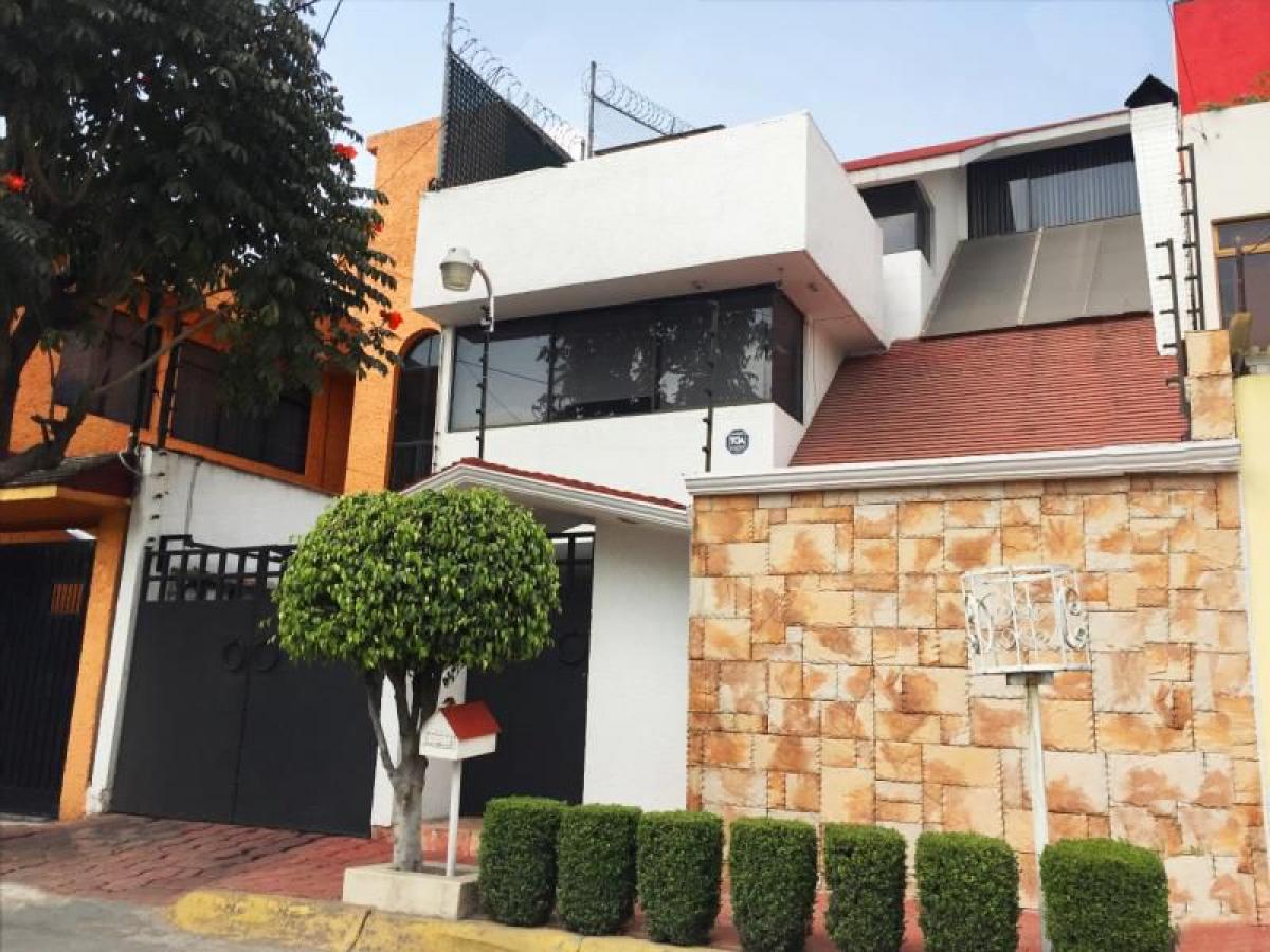 Casa de 3 dormitorios en Ciudad López Mateos, Mexico No. 177902