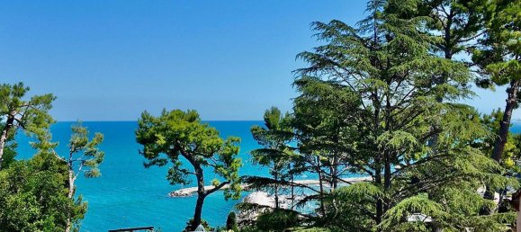 Apartamento de 2 habitaciónes en Numana, Italy No. 300318 15