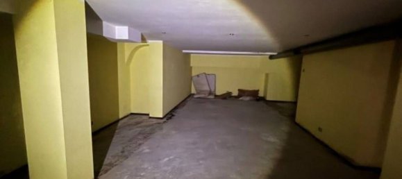 111m² Commercial property in Moncalieri, Italy No. 326557 3