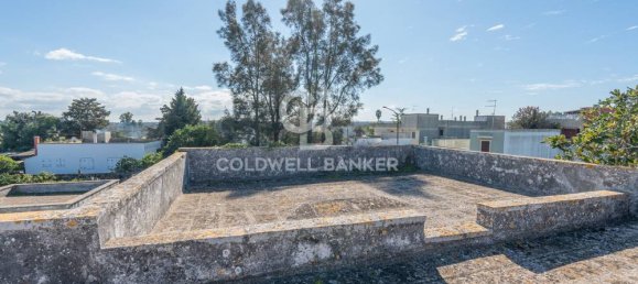 Вилла с 2 спальнями в Арадео, Италия № 165701 34