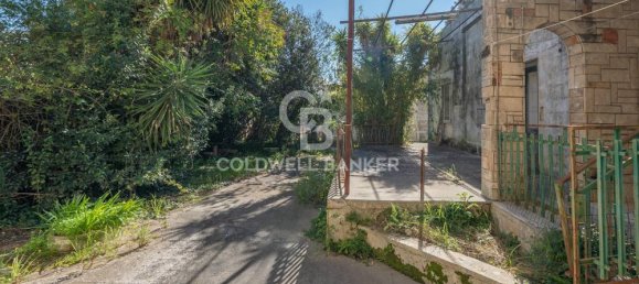 Вилла с 2 спальнями в Арадео, Италия № 165701 25