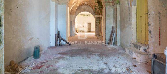 Вилла с 2 спальнями в Арадео, Италия № 165701 29