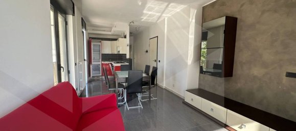 Apartamento de 2 divisões em Bari, Italy N.º 21664 3