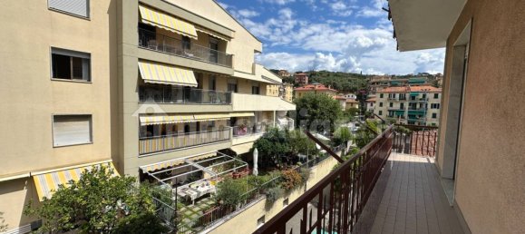 2 Schlafzimmer Wohnung in Chiavari, Italy, Nr. 288828 19