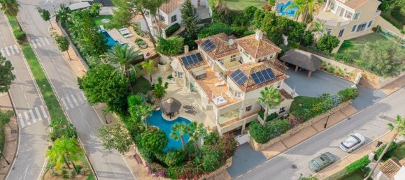 6 bedrooms Villa in Marbella, Spain No. 68013 24