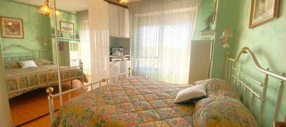 4 rooms Apartment in Rome, Italy No. 298127 10
