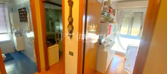 4 rooms Apartment in Rome, Italy No. 298127 18