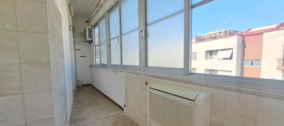 3 rooms Apartment in Taranto, Italy No. 306466 13