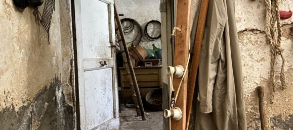 Дом с 5 комнатами в Интродаккуа, Италия № 297792 25