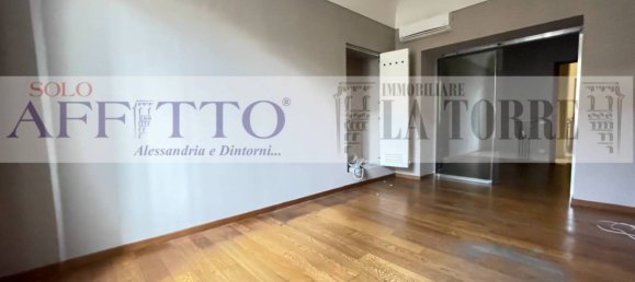 5 rooms Office in Alessandria, Italy No. 290061 23