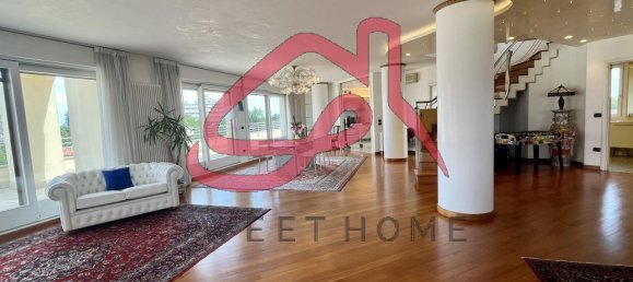 6 rooms Penthouse in Abano Terme, Italy No. 7057 10