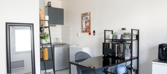 Studio à Amiens, France No. 245177 2