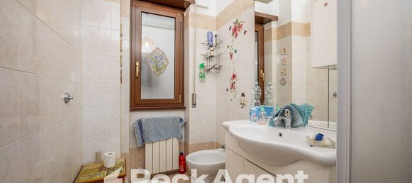 4 rooms Apartment in Tivoli, Italy No. 46766 17