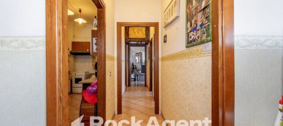 4 rooms Apartment in Tivoli, Italy No. 46766 8