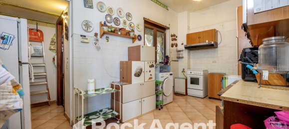4 rooms Apartment in Tivoli, Italy No. 46766 33