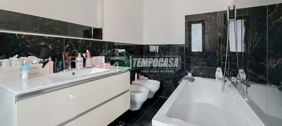 3 Schlafzimmer Wohnung in Anguillara Sabazia, Italy, Nr. 321178 14