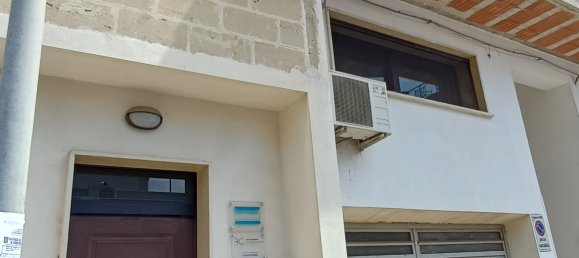 2 rooms Apartment in Oria, Italy No. 335099 3