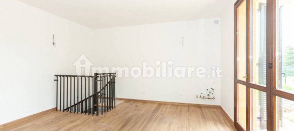 1 bedroom Apartment in Arsago Seprio, Italy No. 287268 3