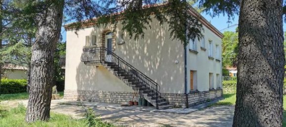 3 bedrooms House in Villeneuve-de-Berg, France No. 308657 3