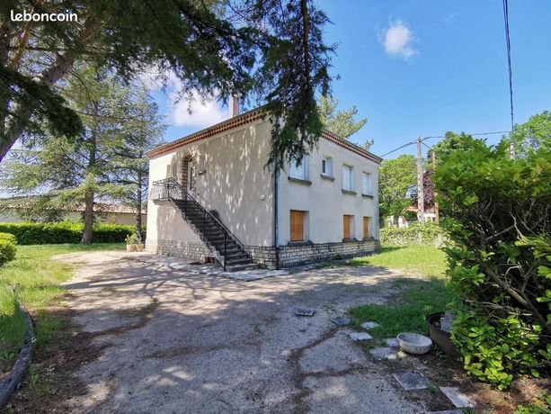 3 bedrooms House in Villeneuve-de-Berg, France No. 308657