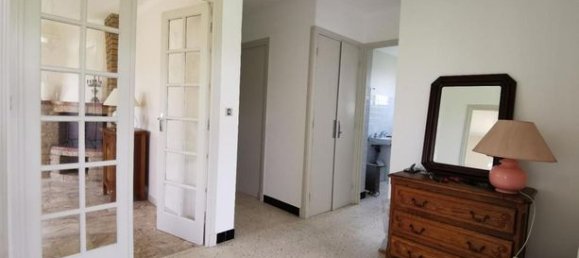 3 bedrooms House in Villeneuve-de-Berg, France No. 308657 6