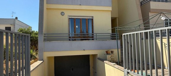 5-salle Maison à Melendugno, Italy No. 300136 3