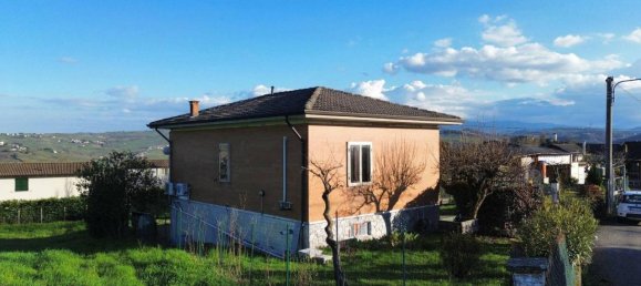 3 rooms Villa in Castana, Italy No. 35904 43