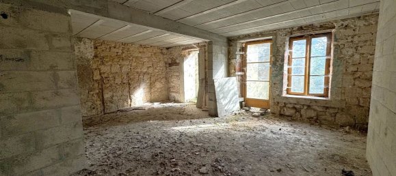 3 bedrooms House in Morienval, France No. 157909 3