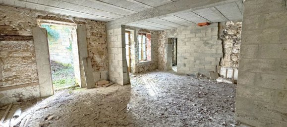 3 bedrooms House in Morienval, France No. 157909 2