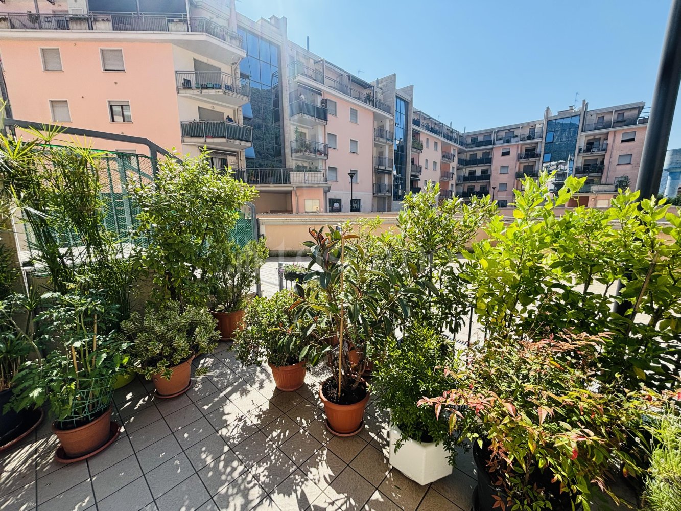 Квартира с 3 комнатами в Гардоне Валь Тромпия, Италия № 324970