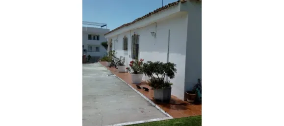 5 bedrooms House in Estepona, Spain No. 30074 6