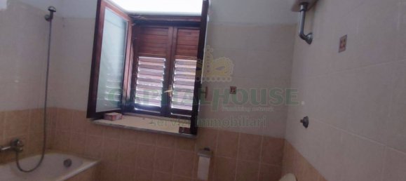 2 rooms House in Avellino, Italy No. 273094 5