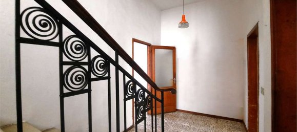 3 bedrooms Villa in Pistoia, Italy No. 67042 22