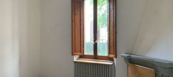 3 bedrooms Villa in Pistoia, Italy No. 67042 14