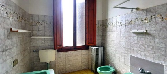 3 bedrooms Villa in Pistoia, Italy No. 67042 45