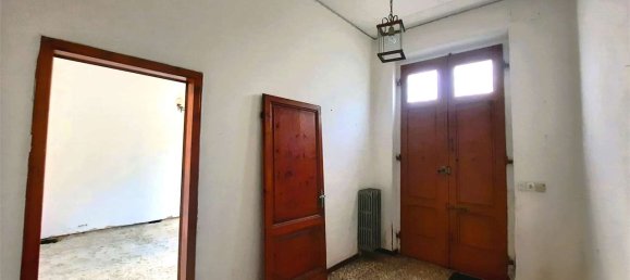 3 bedrooms Villa in Pistoia, Italy No. 67042 4