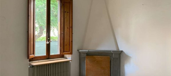 3 bedrooms Villa in Pistoia, Italy No. 67042 13